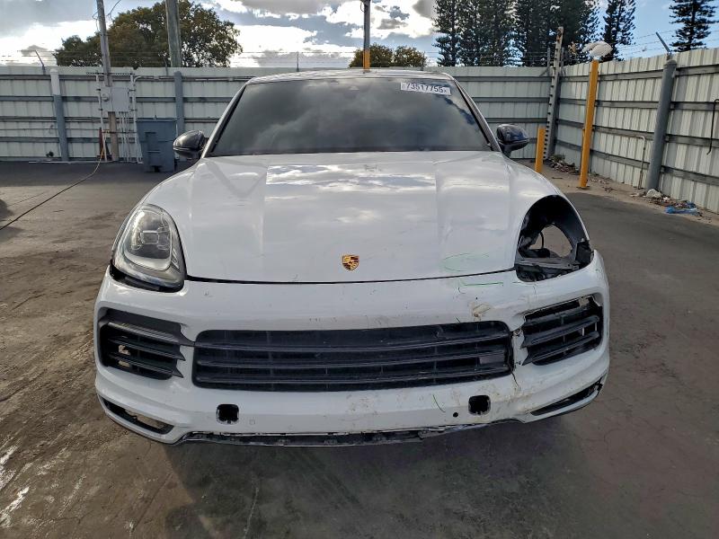 Фото 5 - PORSCHE CAYENNE
