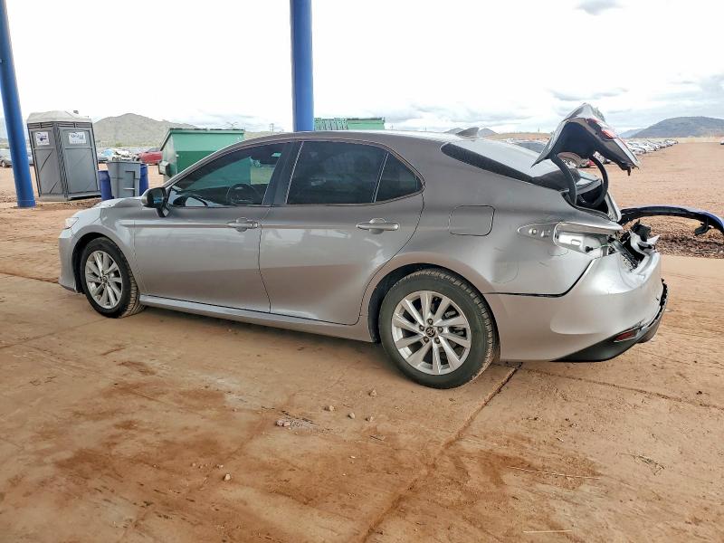 Фото 2 - TOYOTA CAMRY