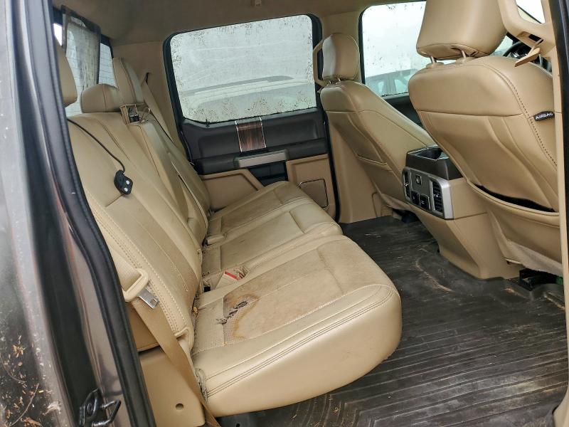 Фото 10 - FORD F-150