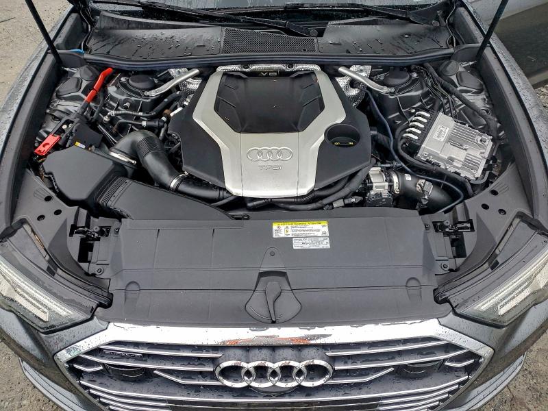 Фото 11 - AUDI A6