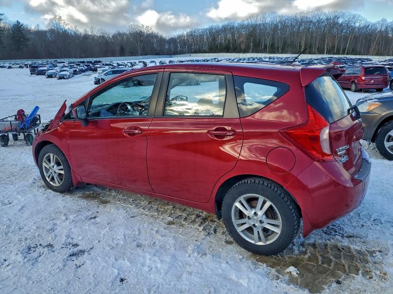 Фото 2 - NISSAN VERSA