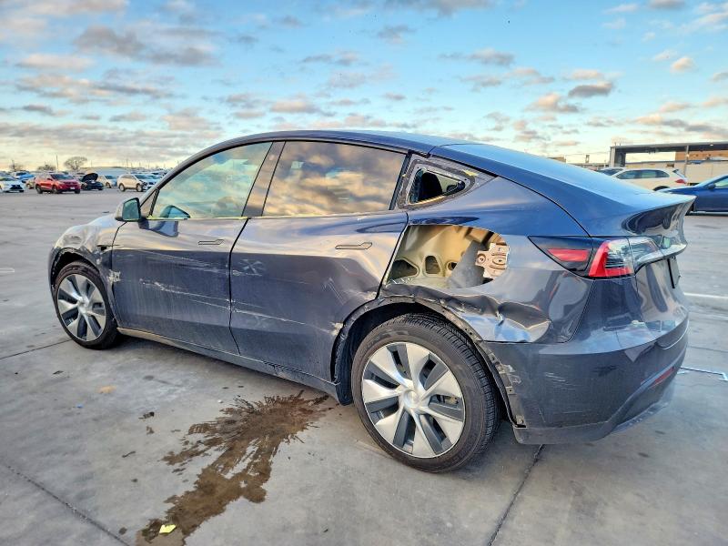 Фото 2 - TESLA MODEL Y