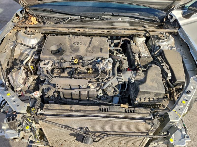 Фото 11 - TOYOTA CAMRY