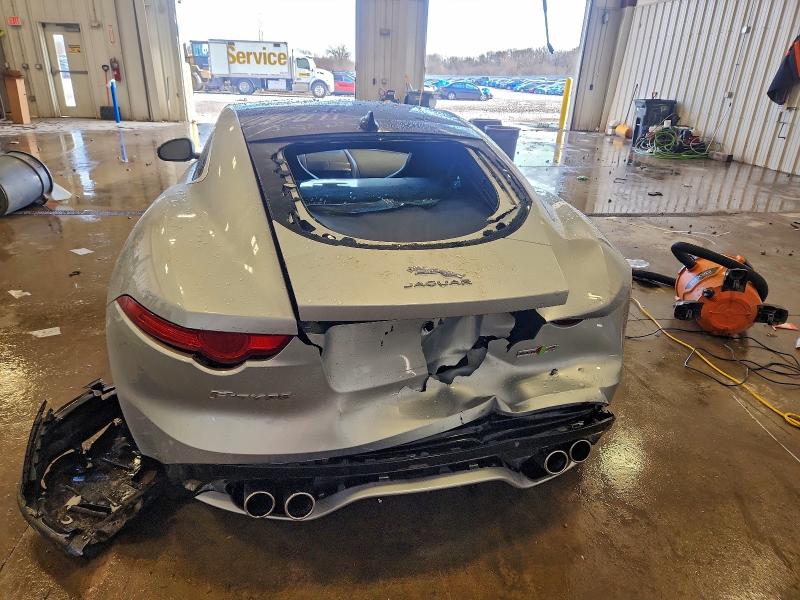 Фото 6 - JAGUAR F-TYPE