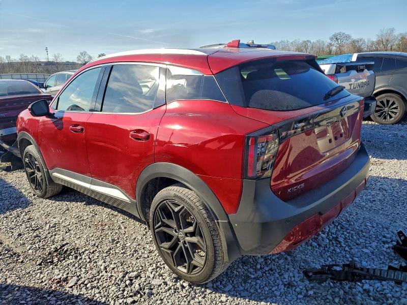 Фото 2 - NISSAN KICKS