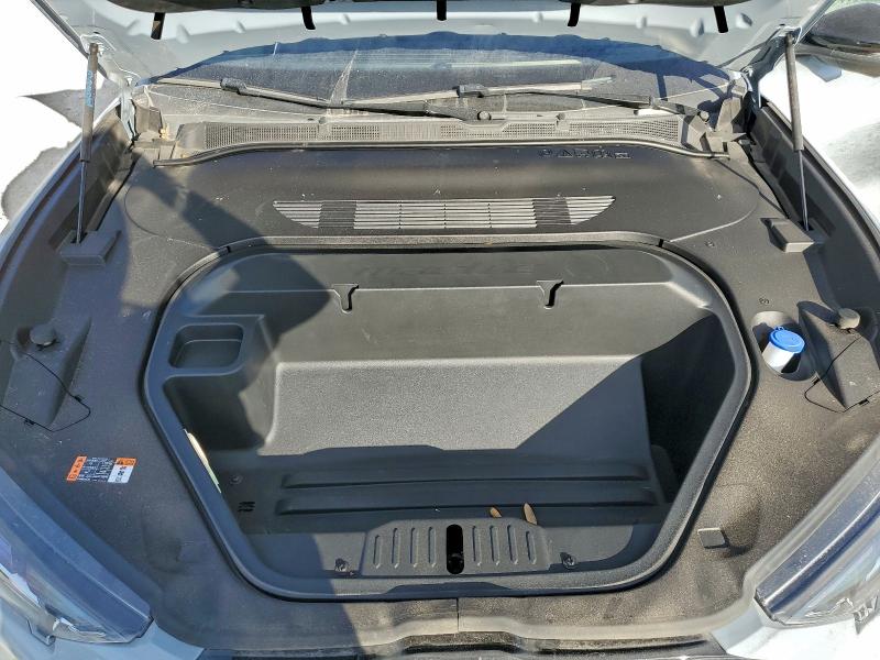 Фото 12 - FORD MUSTANG