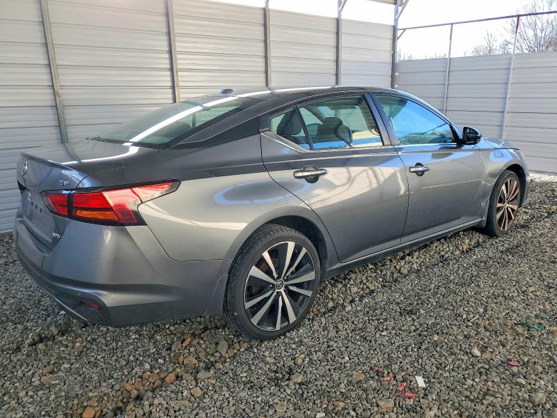 Фото 3 - NISSAN ALTIMA