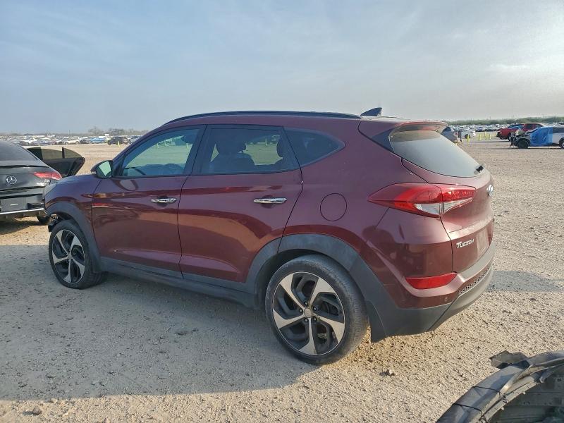 Фото 2 - HYUNDAI TUCSON