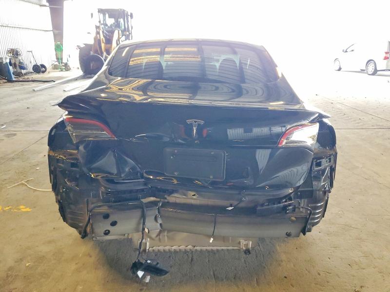 Фото 6 - TESLA MODEL 3