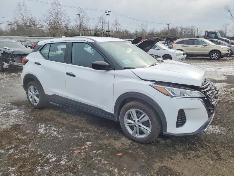 Фото 4 - NISSAN KICKS