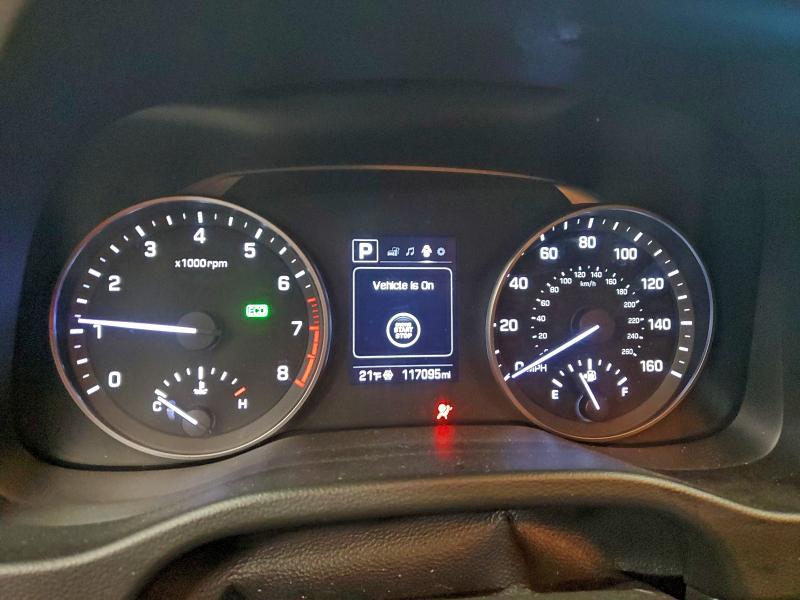 Фото 9 - HYUNDAI ELANTRA