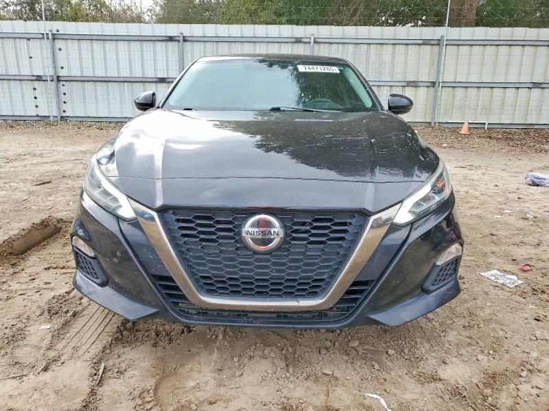 Фото 5 - NISSAN ALTIMA