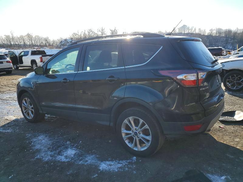 Фото 2 - FORD ESCAPE