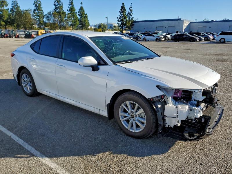 Фото 4 - TOYOTA CAMRY