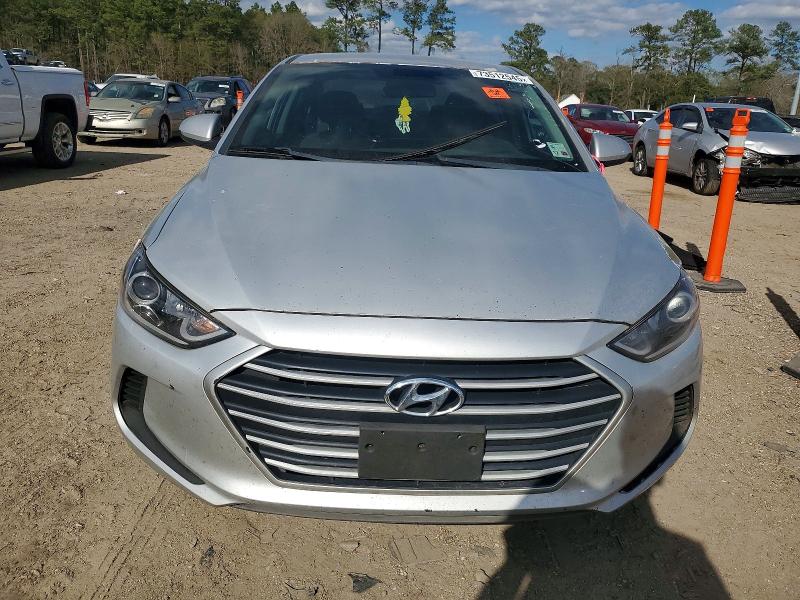 Фото 5 - HYUNDAI ELANTRA