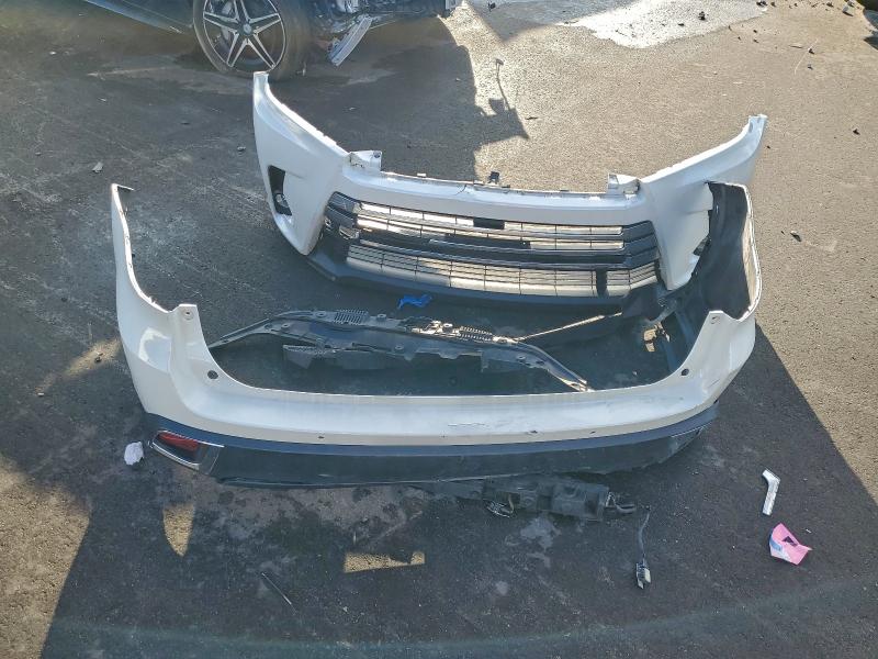 Фото 13 - TOYOTA HIGHLANDER