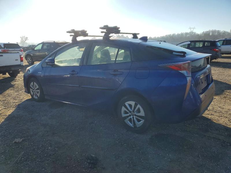 Фото 2 - TOYOTA PRIUS