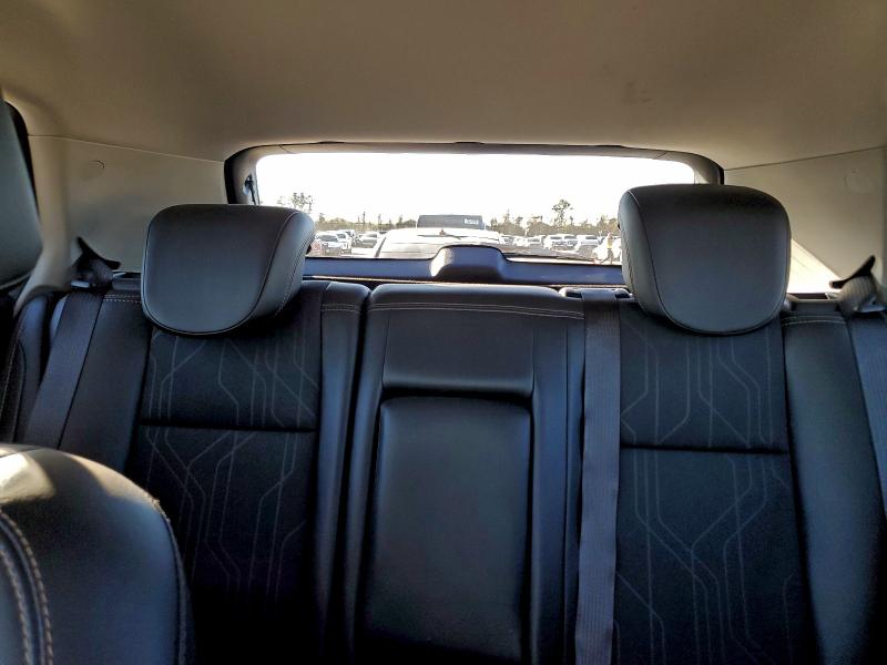 Фото 10 - CHEVROLET TRAX