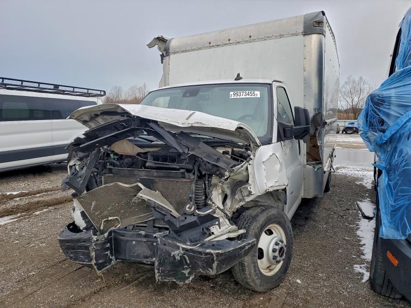 Фото 1 - GMC SAVANA