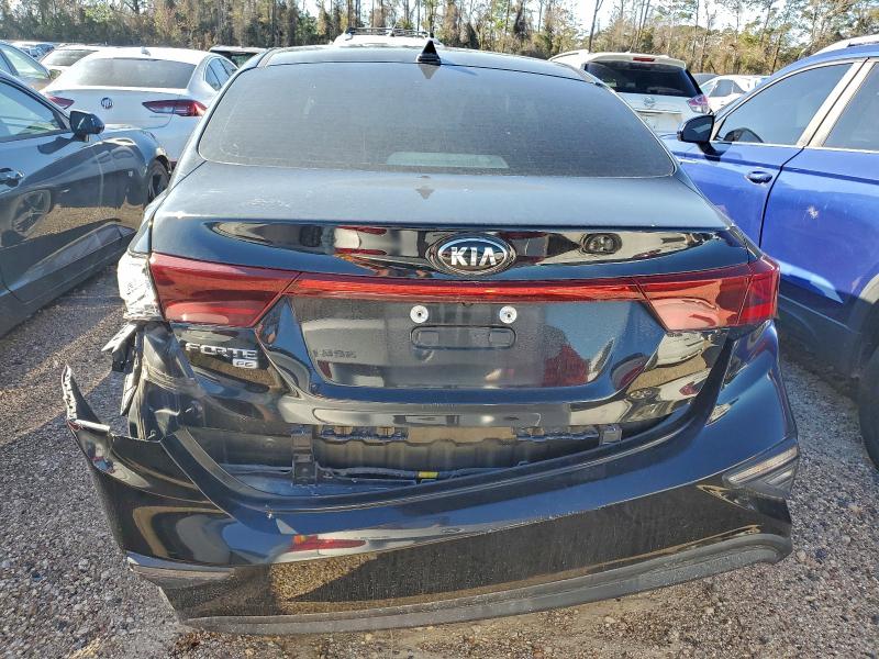 Фото 6 - KIA FORTE