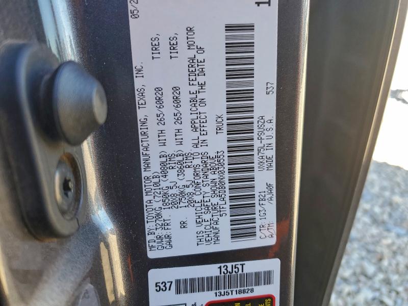 Фото 12 - TOYOTA TUNDRA