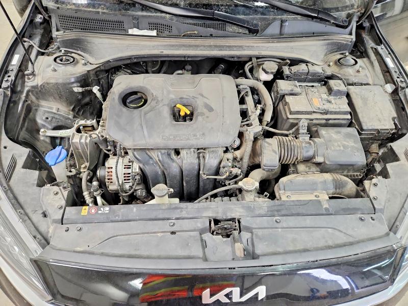 Фото 11 - KIA FORTE