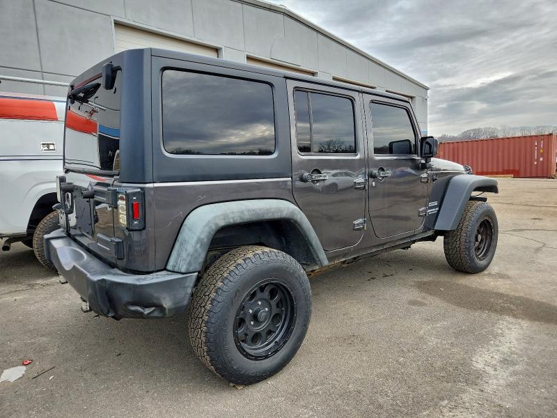 Фото 3 - JEEP WRANGLER