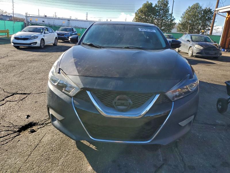 Фото 5 - NISSAN MAXIMA