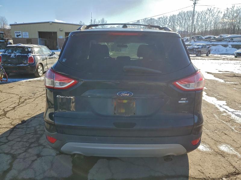Фото 6 - FORD ESCAPE