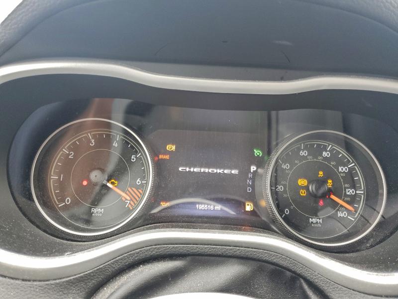 Фото 9 - JEEP GRAND CHER