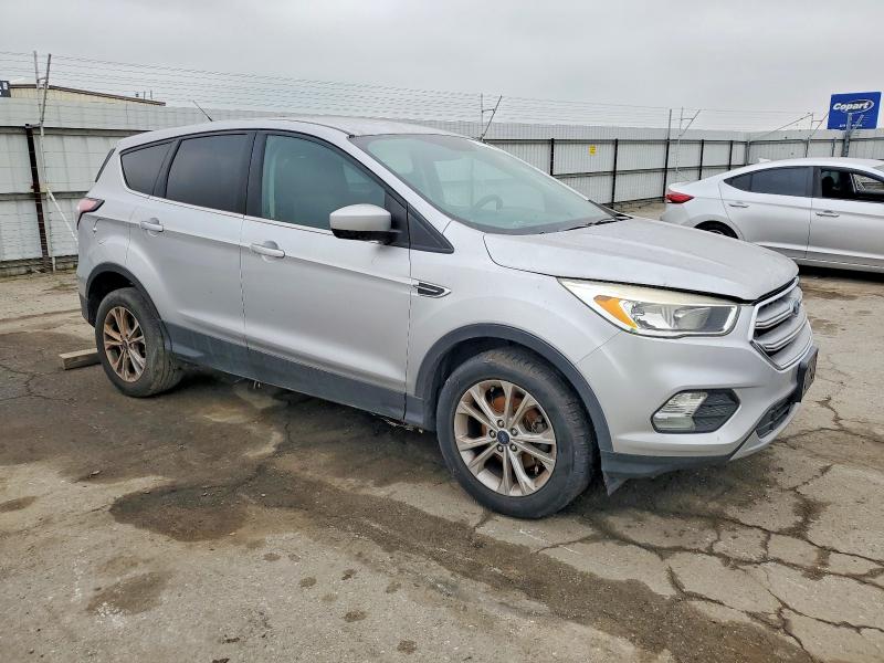 Фото 4 - FORD ESCAPE