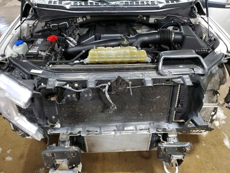 Фото 11 - FORD F-150