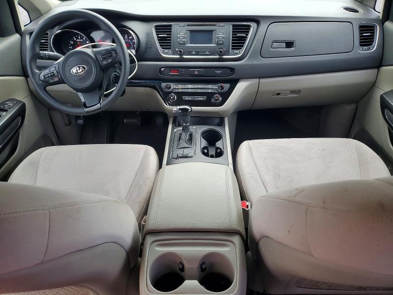 Фото 8 - KIA SEDONA