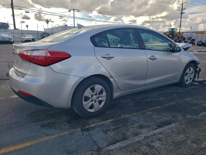 Фото 3 - KIA FORTE