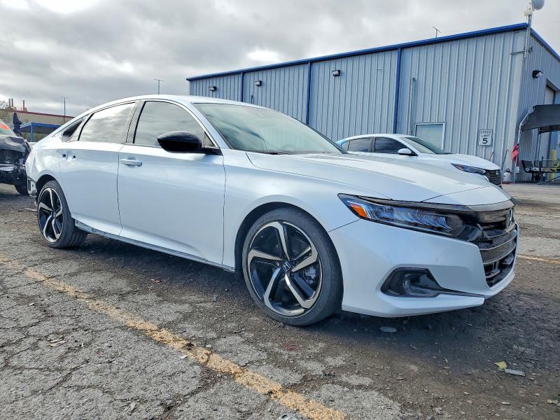 Фото 4 - HONDA ACCORD