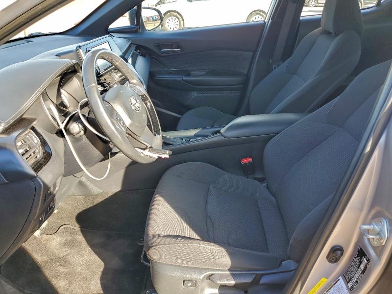 Фото 7 - TOYOTA C-HR