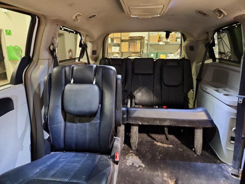 Фото 10 - CHRYSLER MINIVAN