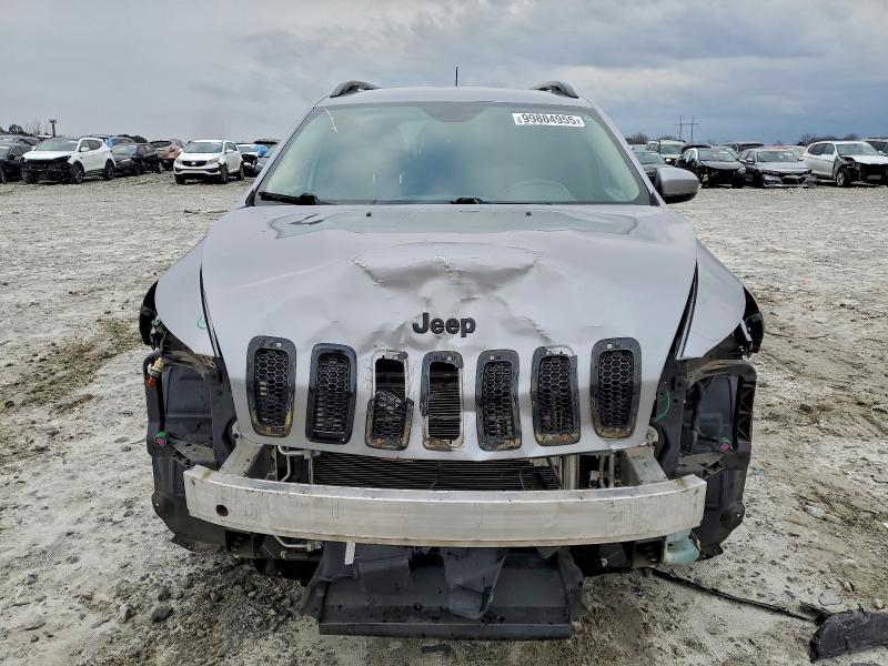 Фото 5 - JEEP GRAND CHER