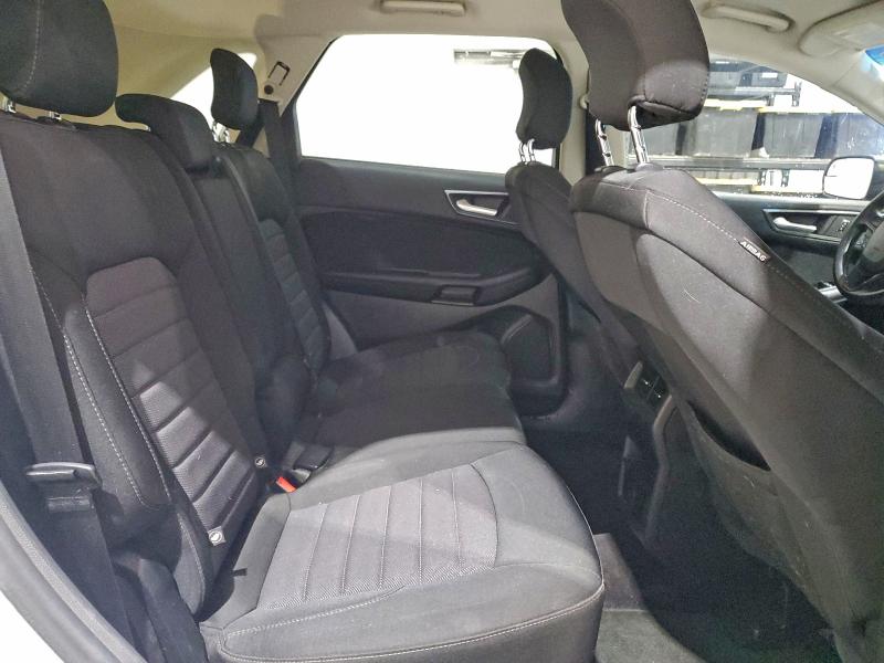 Фото 11 - FORD EDGE