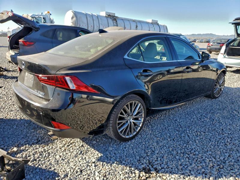 Фото 3 - LEXUS IS