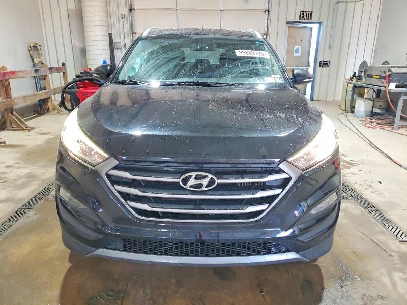 Фото 5 - HYUNDAI TUCSON