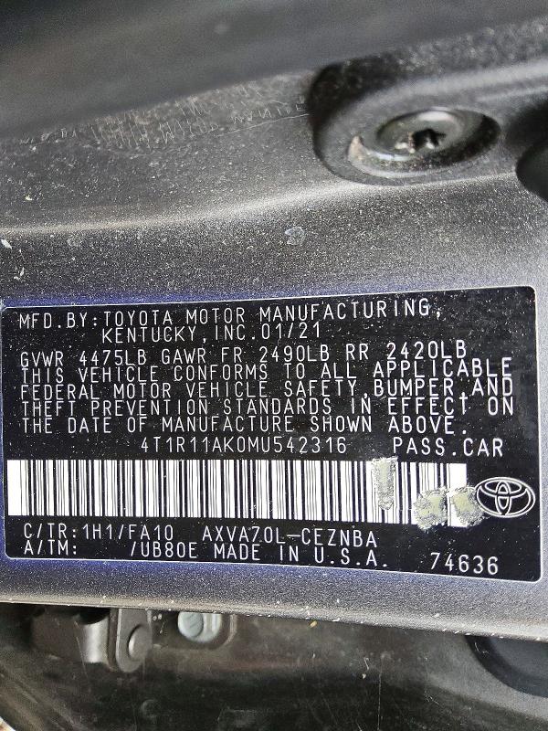 Фото 12 - TOYOTA CAMRY