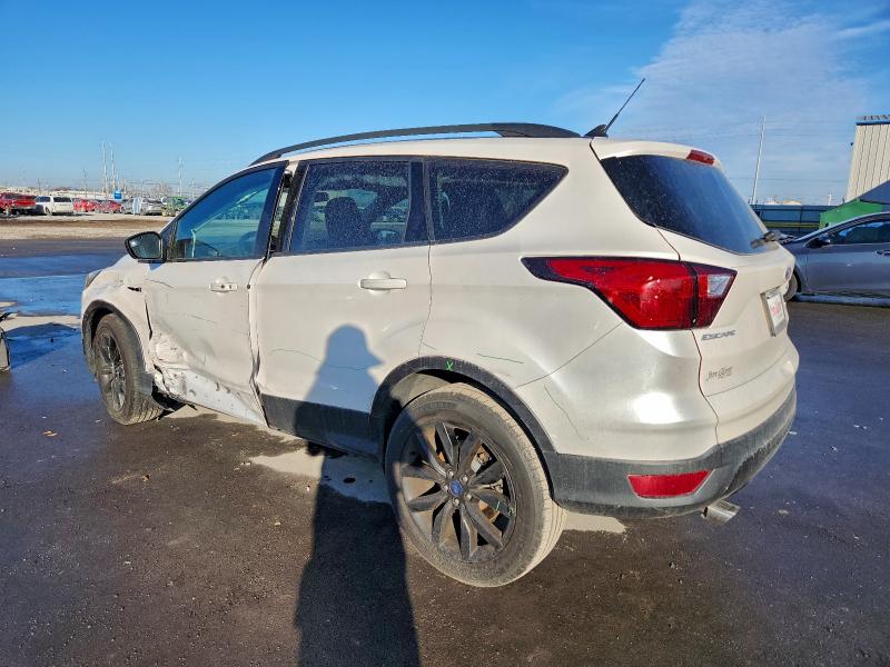 Фото 2 - FORD ESCAPE