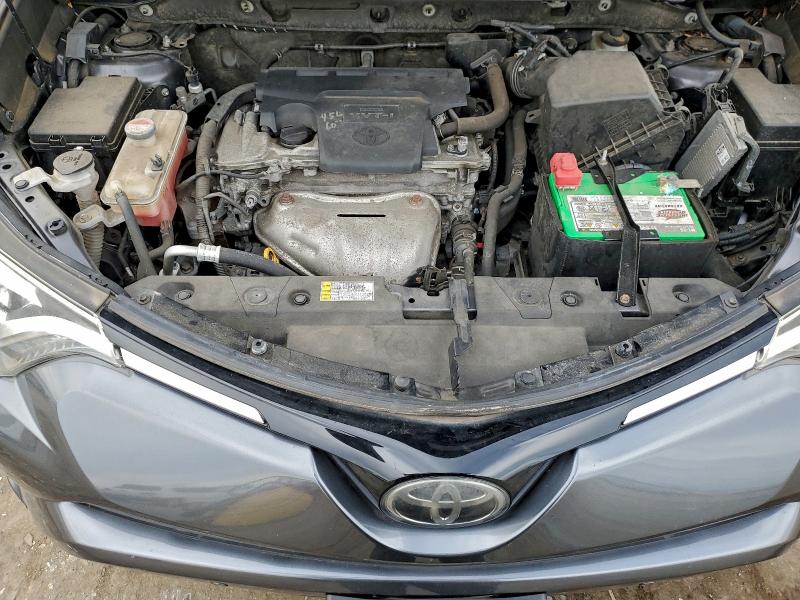 Фото 12 - TOYOTA RAV4