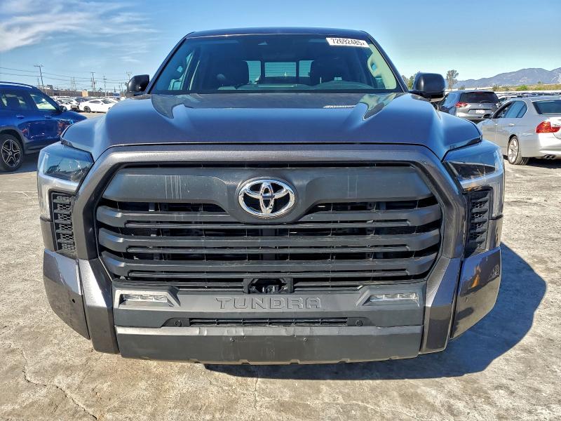 Фото 5 - TOYOTA TUNDRA