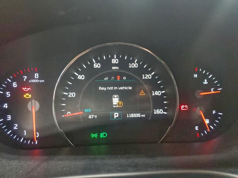 Фото 9 - KIA SORENTO