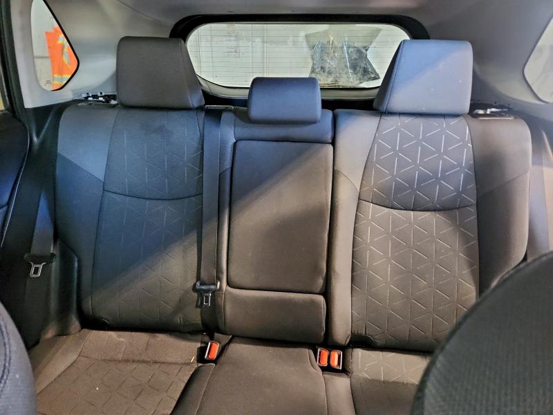 Фото 10 - TOYOTA RAV4