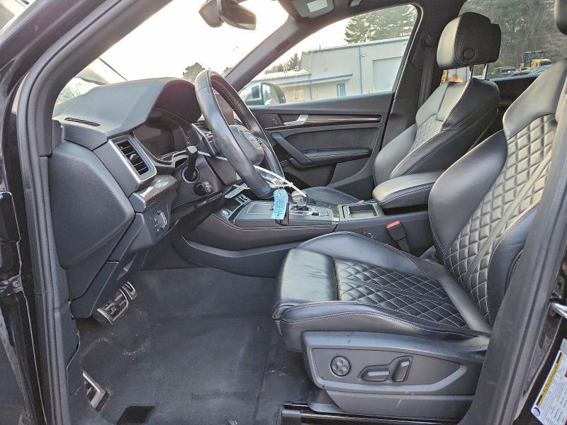 Фото 7 - AUDI SQ5