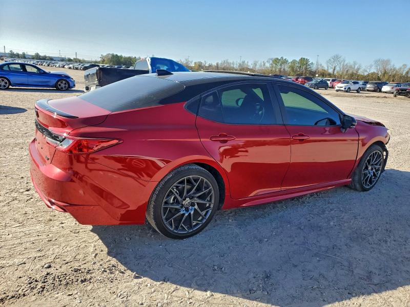 Фото 3 - TOYOTA CAMRY