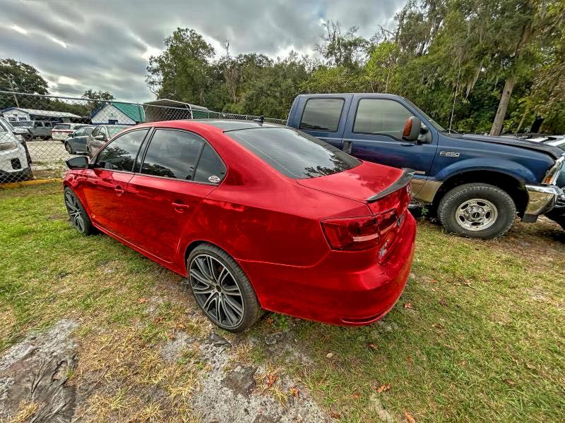 Фото 3 - VOLKSWAGEN JETTA